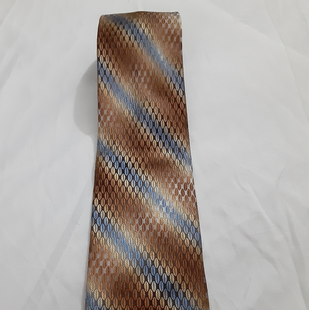 Tie